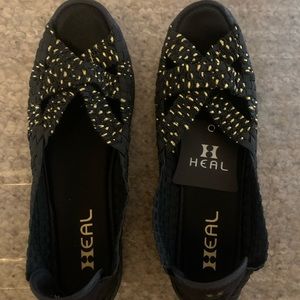 Heal Women Black & Gold Sandals USA